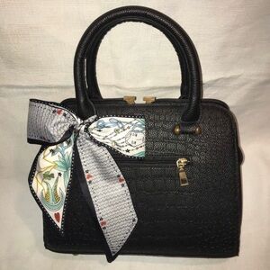 2 in 1 Twilly Le Monde Lovers Purse Headband Neck Scarf Black White